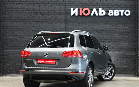 Volkswagen Touareg III, 2015 год, 2 800 000 рублей, 4 фотография