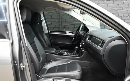 Volkswagen Touareg III, 2015 год, 2 800 000 рублей, 12 фотография