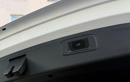 Geely Coolray I, 2022 год, 1 800 000 рублей, 12 фотография