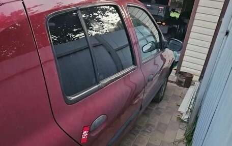 Renault Clio III, 2000 год, 200 000 рублей, 4 фотография