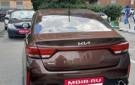 KIA Rio IV, 2022 год, 1 800 000 рублей, 4 фотография