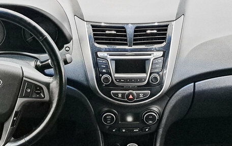 Hyundai Solaris II рестайлинг, 2016 год, 1 340 000 рублей, 18 фотография
