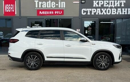 Chery Tiggo 8 Pro, 2021 год, 1 880 000 рублей, 9 фотография