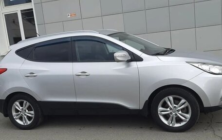 Hyundai ix35 I рестайлинг, 2011 год, 1 320 000 рублей, 10 фотография