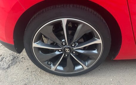 Hyundai Veloster II, 2018 год, 2 100 000 рублей, 13 фотография