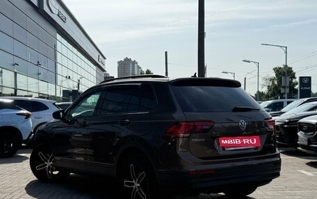 Volkswagen Tiguan II, 2020 год, 2 249 000 рублей, 6 фотография