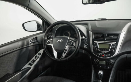Hyundai Solaris II рестайлинг, 2012 год, 669 000 рублей, 9 фотография