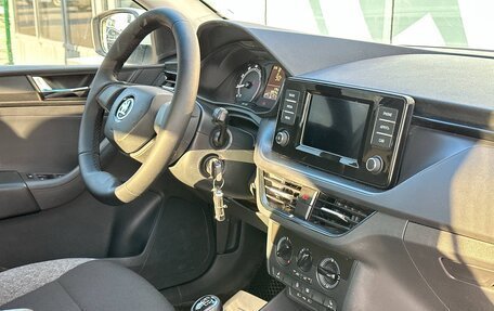 Skoda Rapid II, 2021 год, 1 355 000 рублей, 11 фотография
