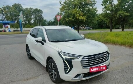 Haval Jolion, 2023 год, 1 850 000 рублей, 4 фотография