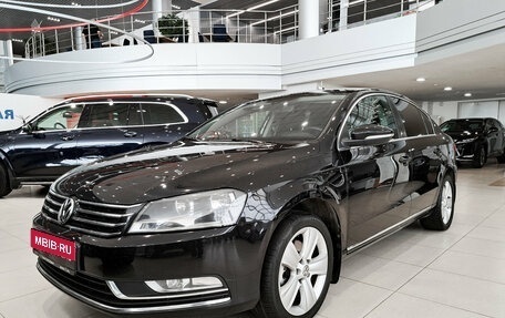 Volkswagen Passat B7, 2011 год, 1 070 000 рублей, 1 фотография