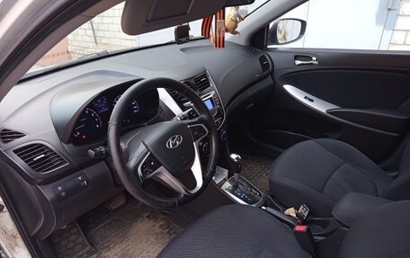 Hyundai Solaris II рестайлинг, 2012 год, 515 000 рублей, 6 фотография