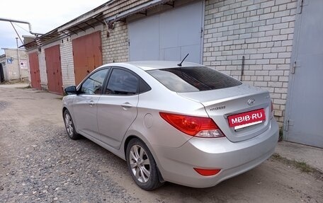 Hyundai Solaris II рестайлинг, 2012 год, 515 000 рублей, 3 фотография