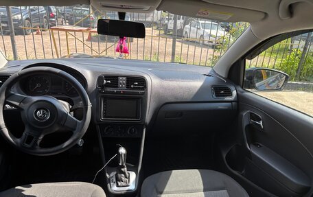 Volkswagen Polo VI (EU Market), 2012 год, 650 000 рублей, 26 фотография