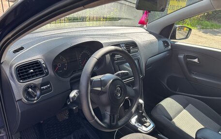 Volkswagen Polo VI (EU Market), 2012 год, 650 000 рублей, 28 фотография