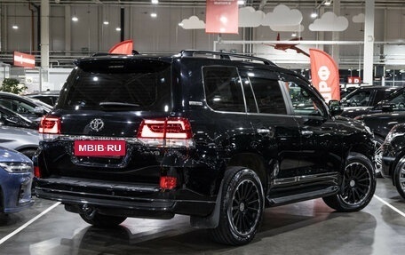 Toyota Land Cruiser 200, 2019 год, 8 700 000 рублей, 7 фотография