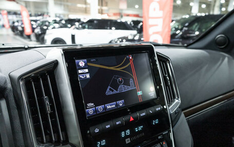 Toyota Land Cruiser 200, 2019 год, 8 700 000 рублей, 20 фотография