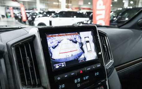 Toyota Land Cruiser 200, 2019 год, 8 700 000 рублей, 19 фотография