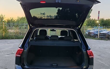 Volkswagen Tiguan II, 2017 год, 1 999 000 рублей, 7 фотография