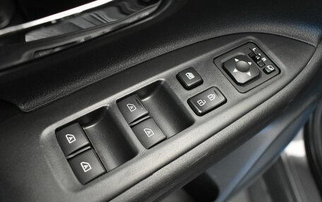 Mitsubishi Outlander III рестайлинг 3, 2019 год, 2 299 000 рублей, 13 фотография
