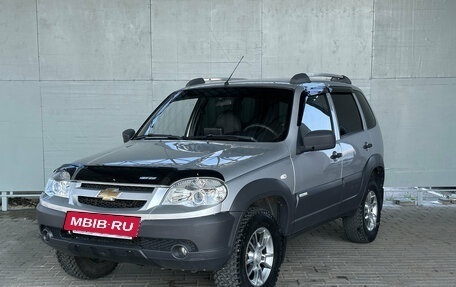 Chevrolet Niva I рестайлинг, 2012 год, 550 000 рублей, 3 фотография