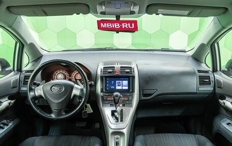 Toyota Auris II, 2007 год, 670 000 рублей, 14 фотография