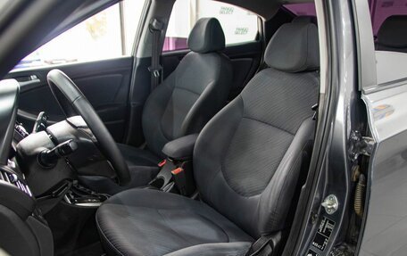 Hyundai Solaris II рестайлинг, 2015 год, 920 000 рублей, 18 фотография