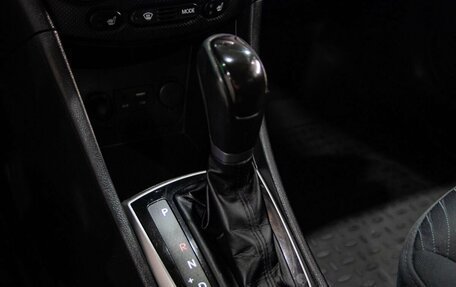 Hyundai Solaris II рестайлинг, 2015 год, 920 000 рублей, 16 фотография
