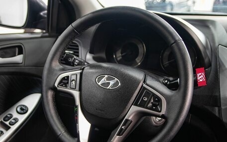 Hyundai Solaris II рестайлинг, 2015 год, 920 000 рублей, 10 фотография