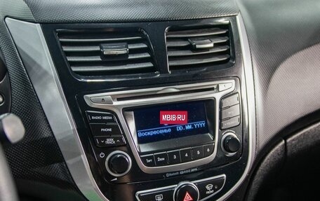 Hyundai Solaris II рестайлинг, 2015 год, 920 000 рублей, 14 фотография