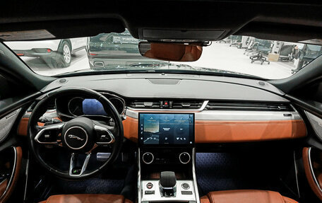 Jaguar XF II, 2023 год, 4 990 000 рублей, 17 фотография