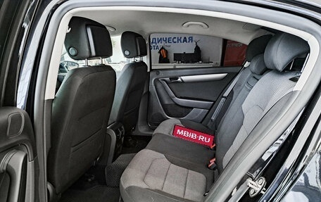 Volkswagen Passat B7, 2011 год, 1 070 000 рублей, 12 фотография