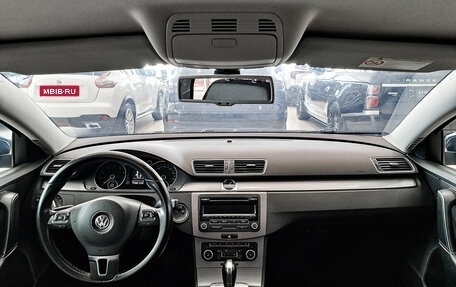 Volkswagen Passat B7, 2011 год, 1 070 000 рублей, 14 фотография