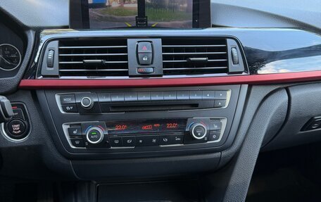 BMW 3 серия, 2011 год, 1 950 000 рублей, 15 фотография
