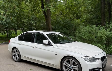 BMW 3 серия, 2011 год, 1 950 000 рублей, 21 фотография