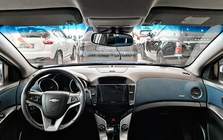 Chevrolet Cruze II, 2011 год, 599 000 рублей, 17 фотография