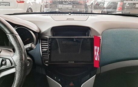 Chevrolet Cruze II, 2011 год, 599 000 рублей, 18 фотография