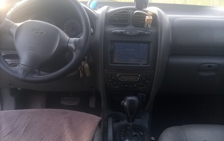 Hyundai Santa Fe III рестайлинг, 2002 год, 450 000 рублей, 9 фотография