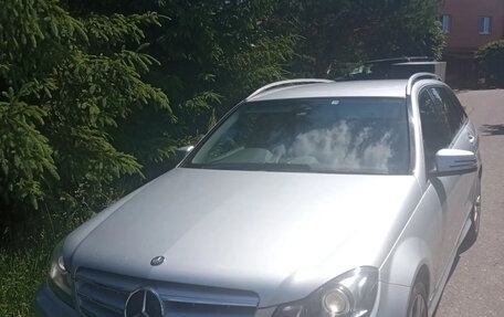 Mercedes-Benz C-Класс, 2013 год, 1 300 000 рублей, 7 фотография