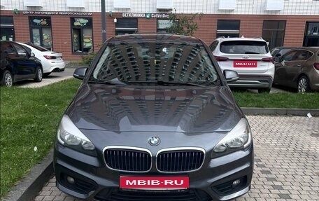BMW 2 серия Active Tourer F45, 2017 год, 1 150 000 рублей, 1 фотография