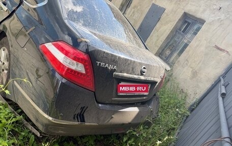 Nissan Teana, 2011 год, 350 000 рублей, 1 фотография