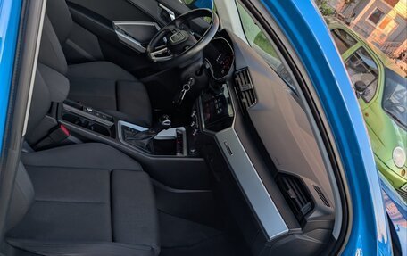 Audi Q3, 2019 год, 3 090 000 рублей, 17 фотография