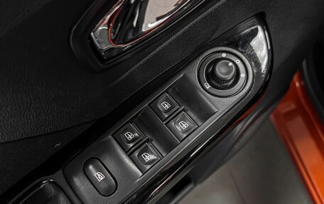 Renault Kaptur I рестайлинг, 2017 год, 1 379 000 рублей, 19 фотография