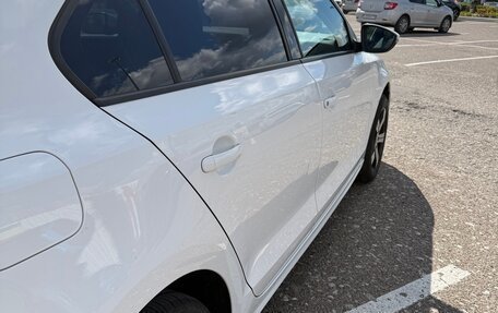 Volkswagen Jetta VI, 2015 год, 950 000 рублей, 3 фотография