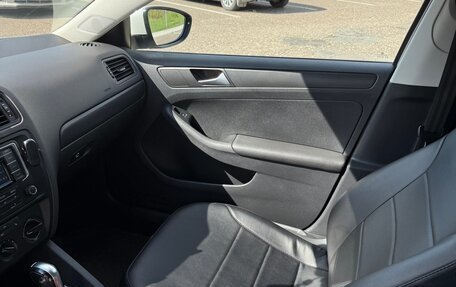 Volkswagen Jetta VI, 2015 год, 950 000 рублей, 12 фотография