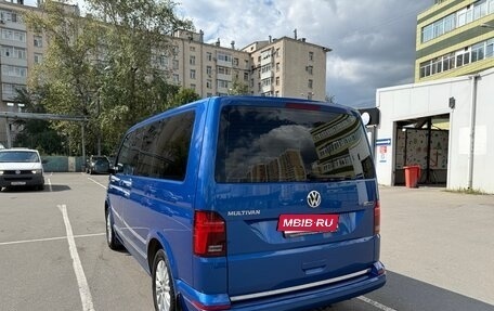 Volkswagen Multivan T6 рестайлинг, 2020 год, 5 500 000 рублей, 4 фотография