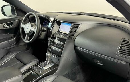 Infiniti QX70, 2014 год, 1 959 000 рублей, 15 фотография