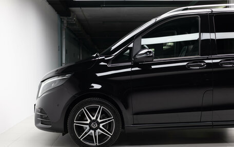 Mercedes-Benz V-Класс, 2023 год, 9 490 000 рублей, 33 фотография