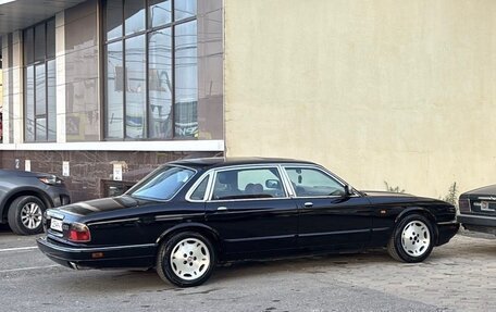 Jaguar XJ III (X350), 1997 год, 1 300 000 рублей, 5 фотография