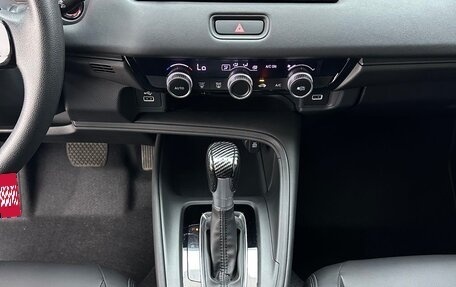 Honda Vezel, 2023 год, 2 012 000 рублей, 9 фотография