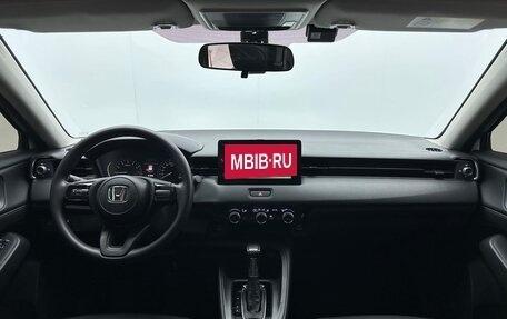 Honda Vezel, 2023 год, 2 012 000 рублей, 7 фотография